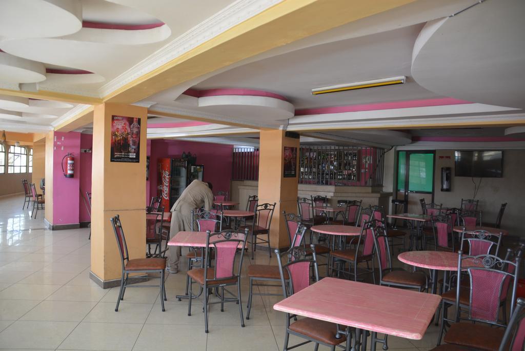 Starehe Link Hotel Nairobi Extérieur photo